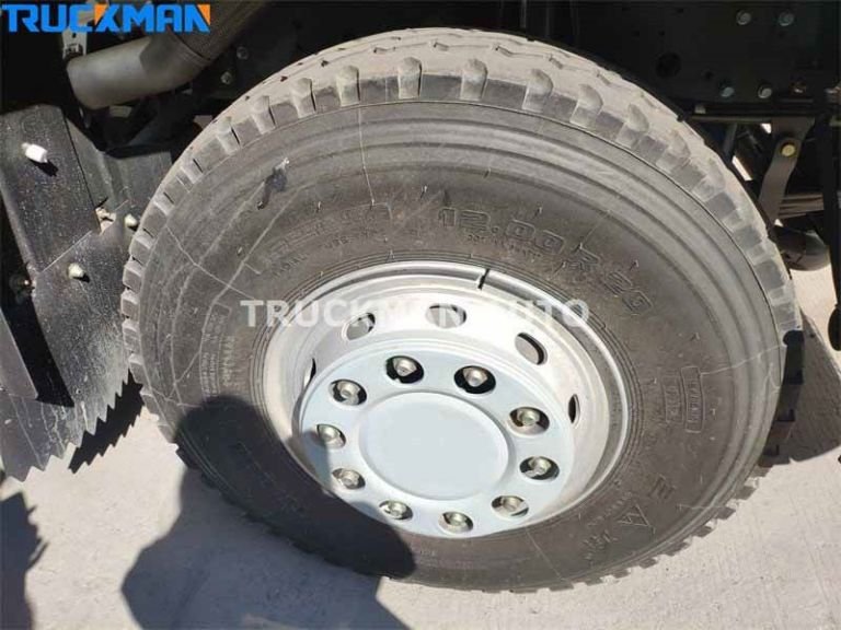 6x4 BEIBEN 20000 litres Pneus de camion-citerne