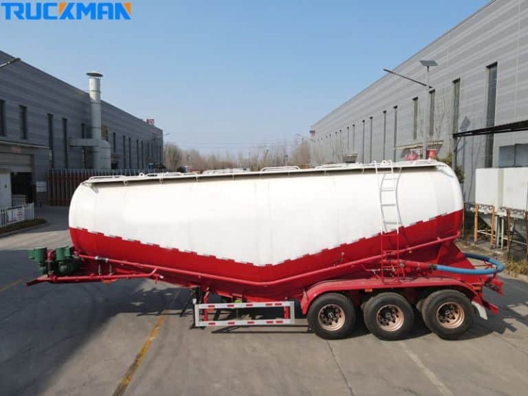 La structure générale du camion-citerne à ciment et l'emplacement du compresseur d'air