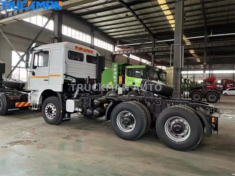 Quelle est la longueur d'un semi-remorque avec sa remorque ?