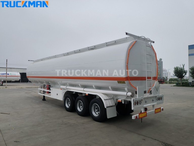 Kit Modèle Réduit Tracteur + Citerne MAN F2000 échelle N 1:160 - Non Peint, Résine