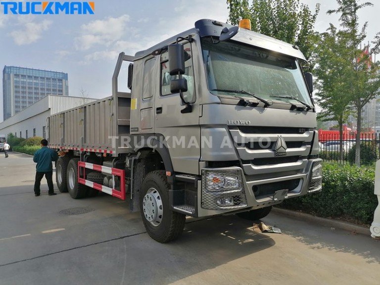 Camion cargo HOWO 371HP