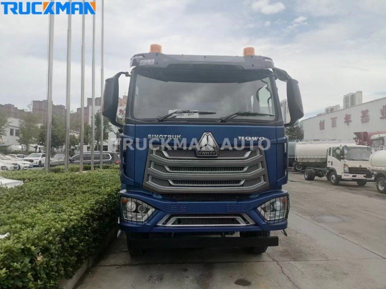 Camion-citerne HOWO NX 6x4