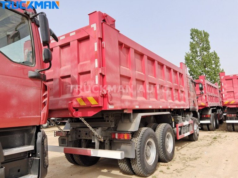 Camion-benne HOWO TX