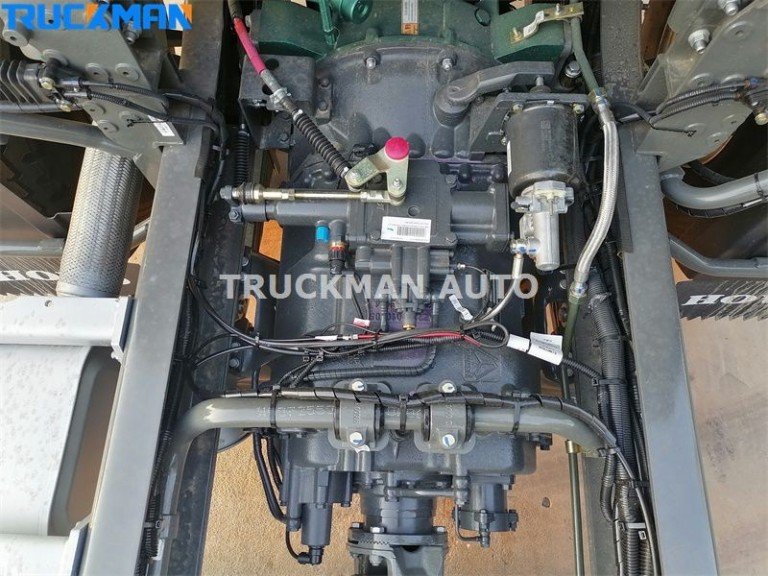 SINOTRUK HOWO Boîte de vitesses de camion malaxeur de ciment