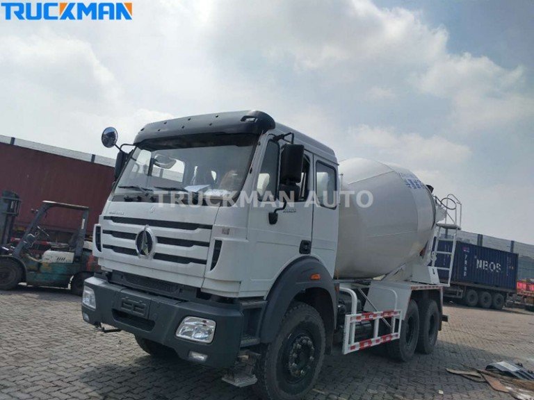 Camion malaxeur à béton BEIBEN