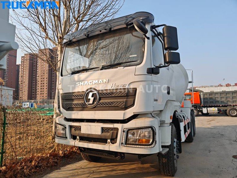 SHACMAN H3000 Camion malaxeur