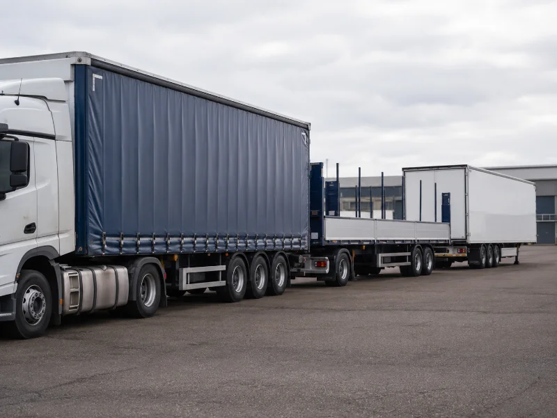 Fabricants de semi-remorques : comment évaluer et choisir le bon fournisseur